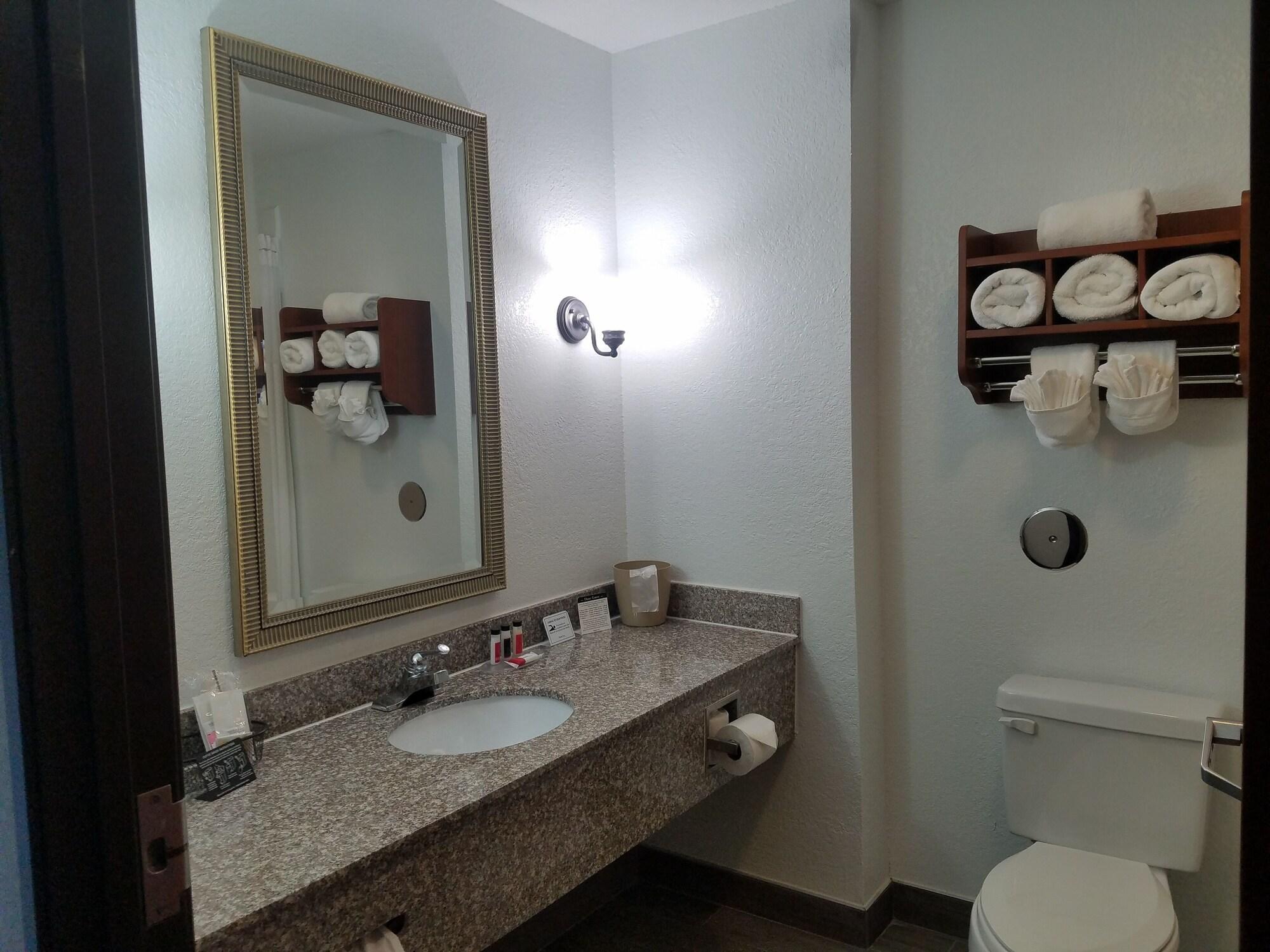Comfort Inn & Suites Gatesville Near Fort Cavazos Buitenkant foto