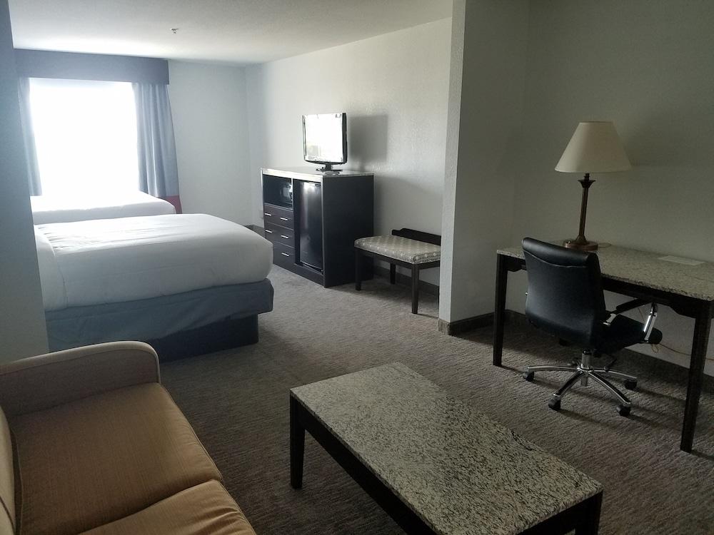 Comfort Inn & Suites Gatesville Near Fort Cavazos Buitenkant foto