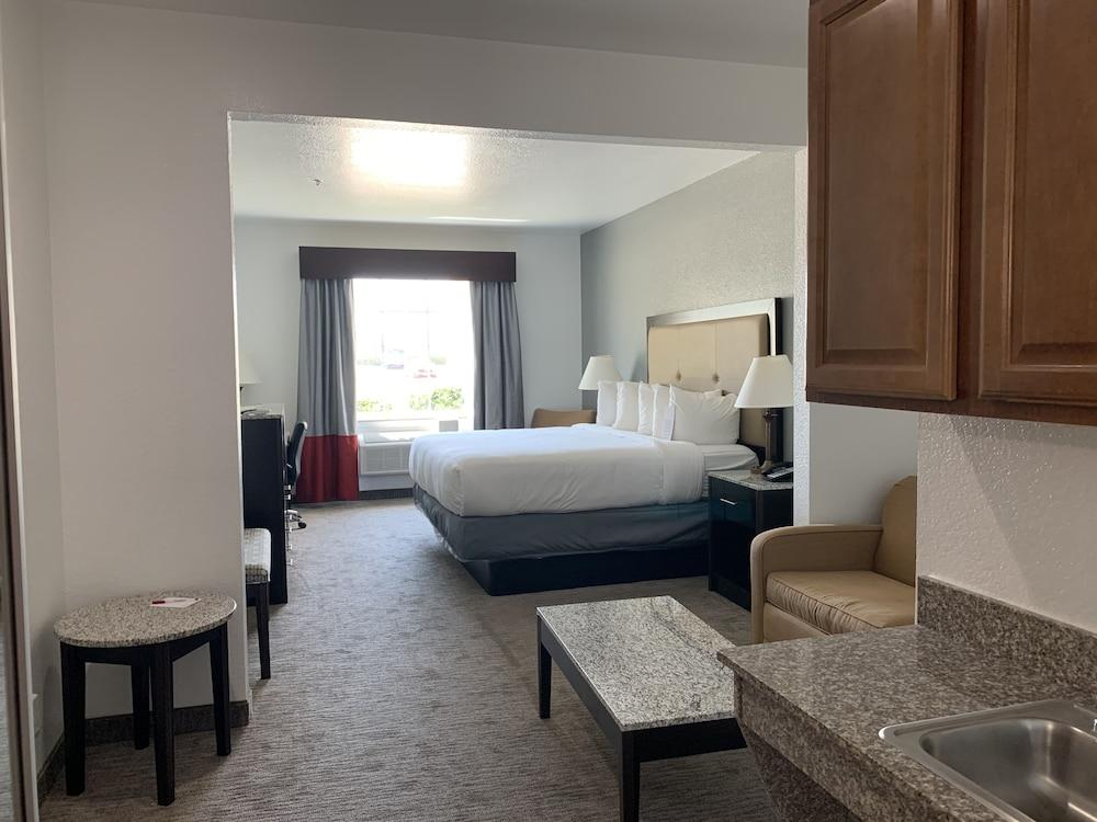 Comfort Inn & Suites Gatesville Near Fort Cavazos Buitenkant foto