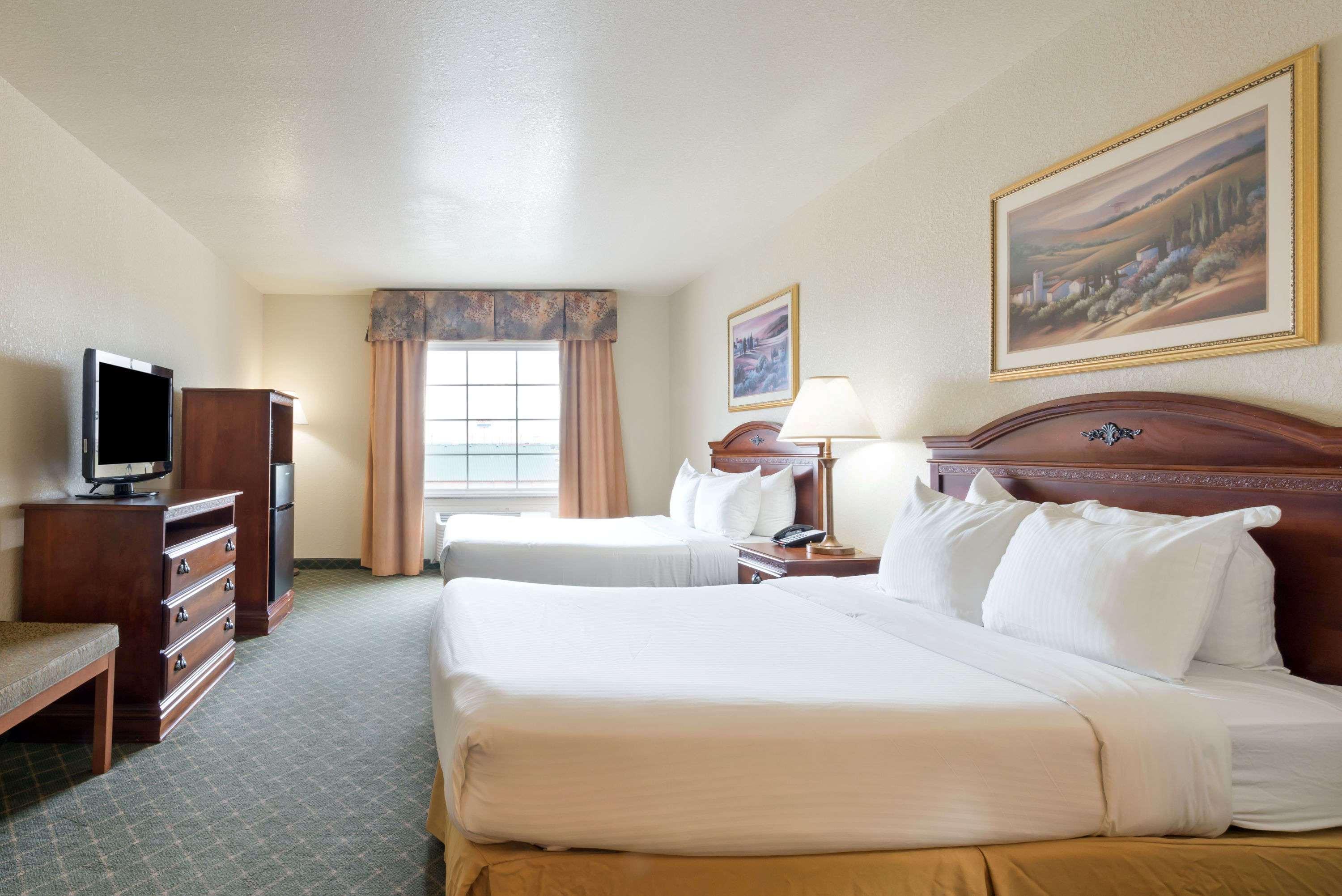 Comfort Inn & Suites Gatesville Near Fort Cavazos Buitenkant foto