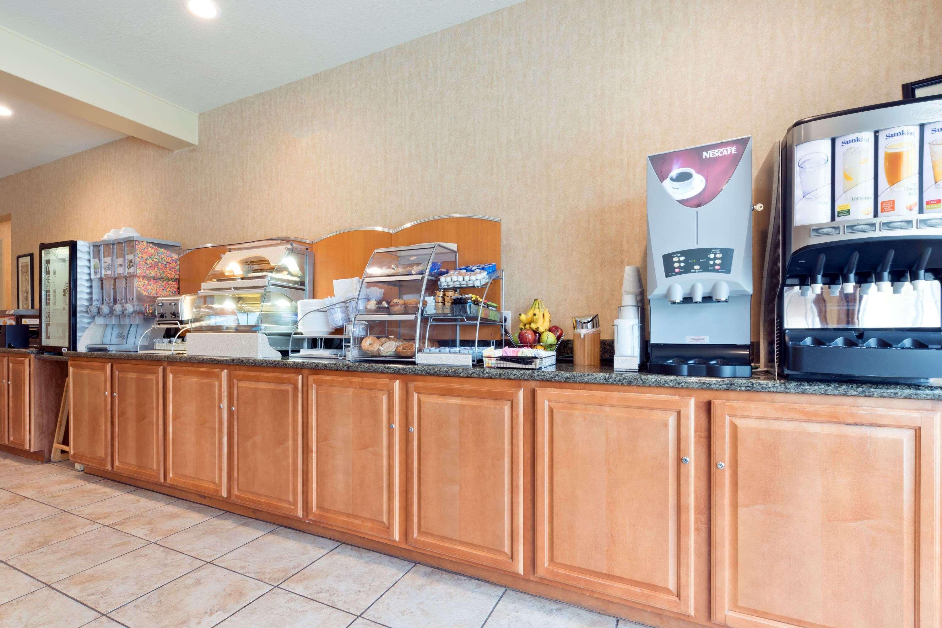 Comfort Inn & Suites Gatesville Near Fort Cavazos Buitenkant foto
