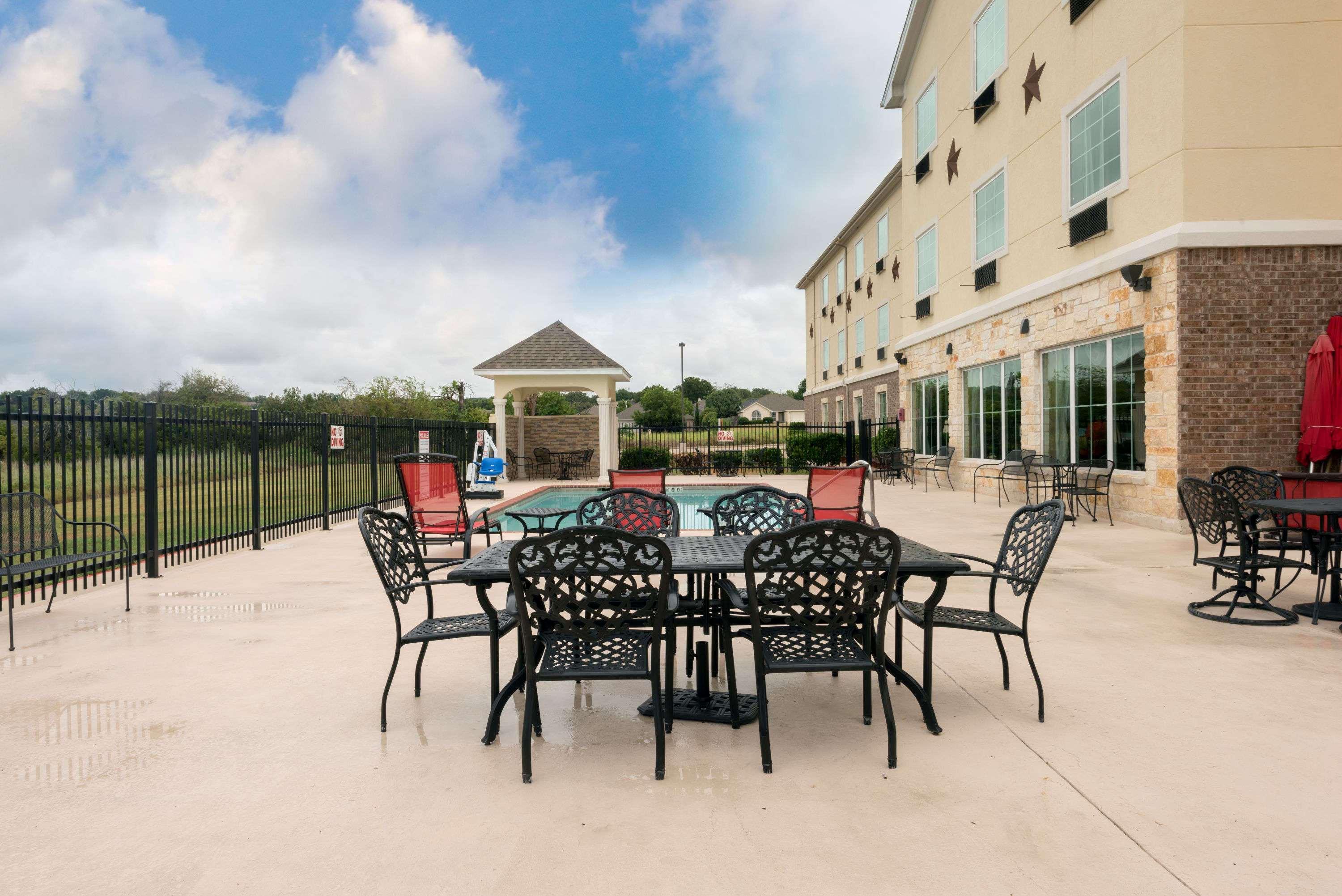 Comfort Inn & Suites Gatesville Near Fort Cavazos Buitenkant foto