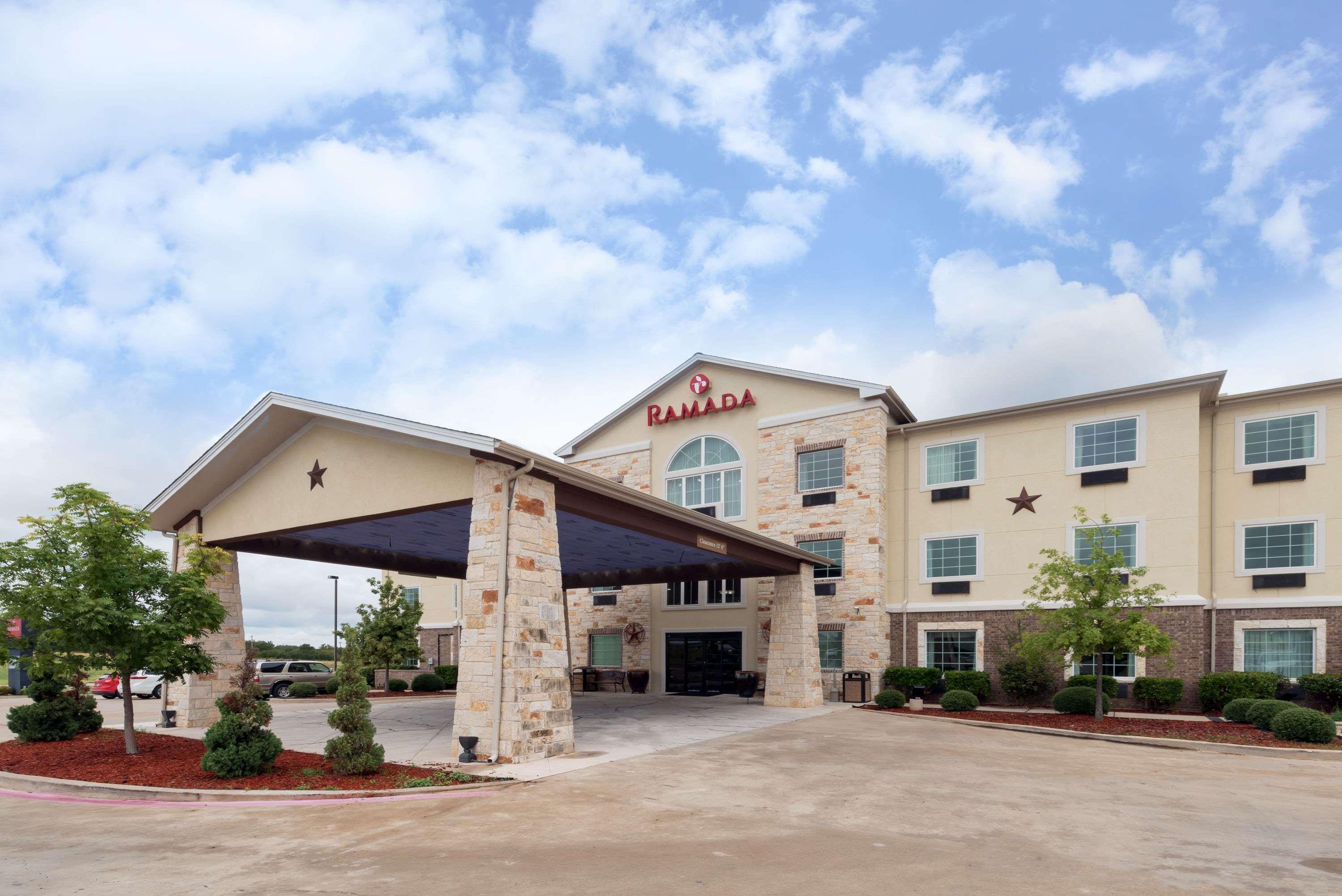 Comfort Inn & Suites Gatesville Near Fort Cavazos Buitenkant foto