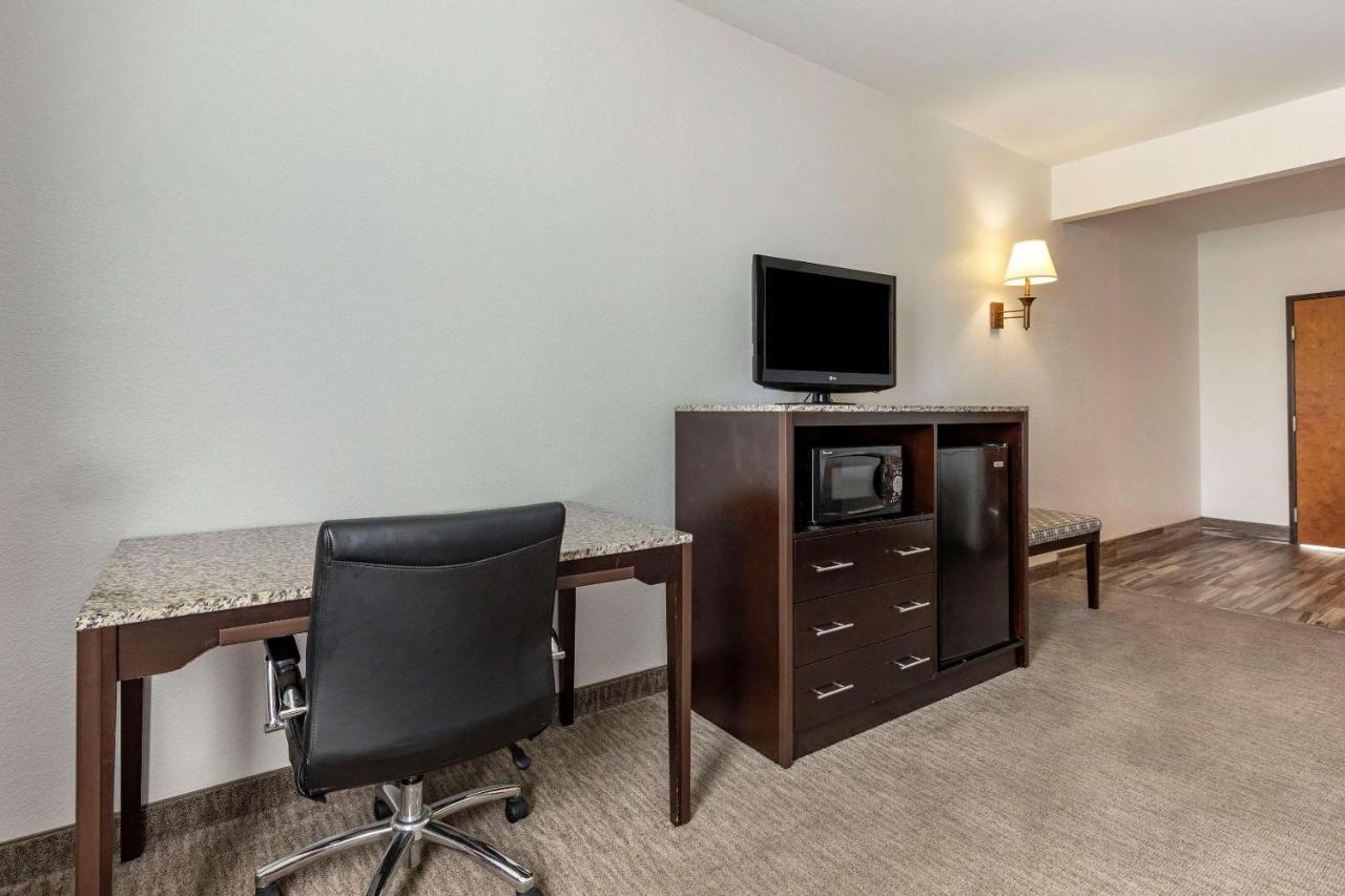 Comfort Inn & Suites Gatesville Near Fort Cavazos Buitenkant foto