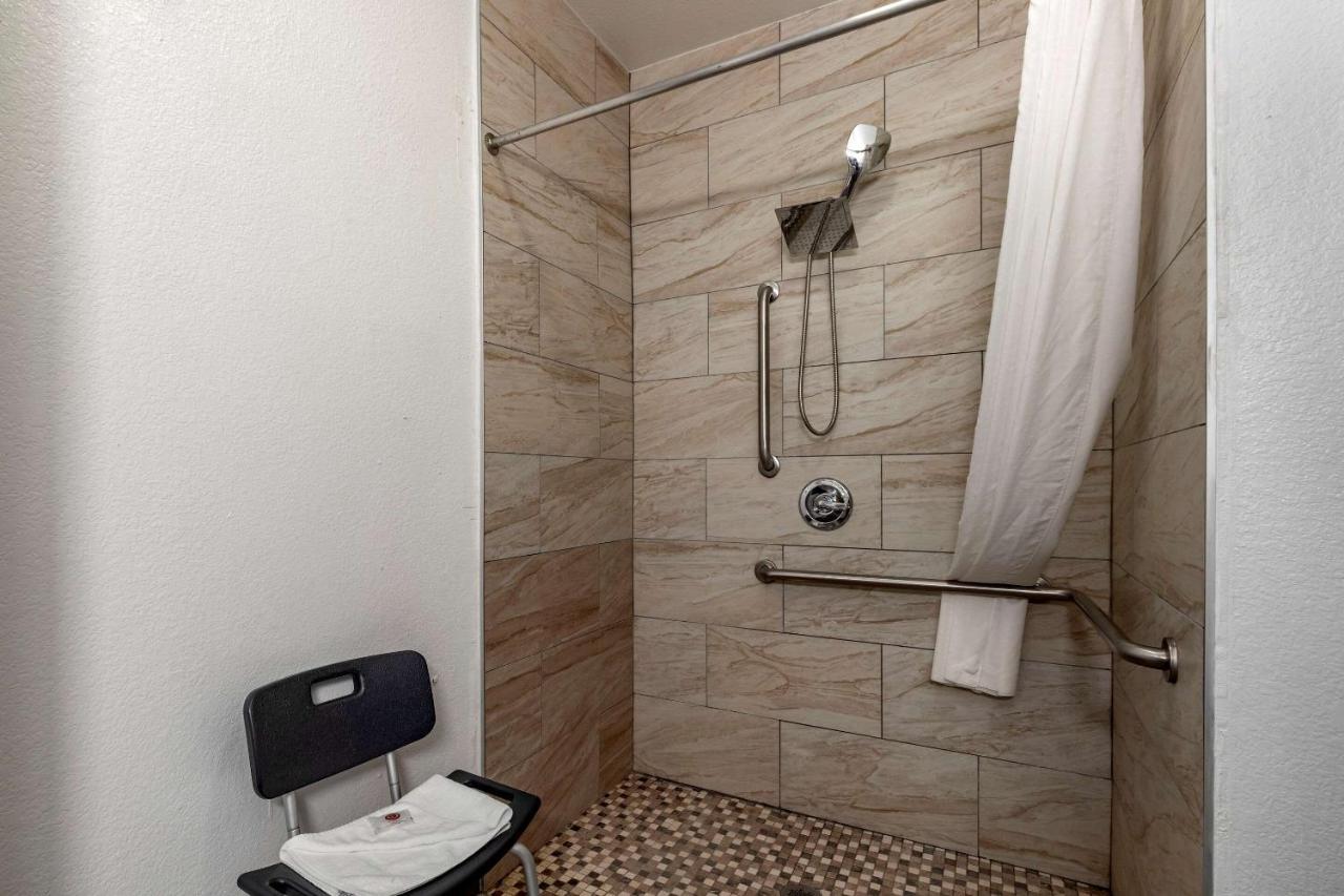 Comfort Inn & Suites Gatesville Near Fort Cavazos Buitenkant foto